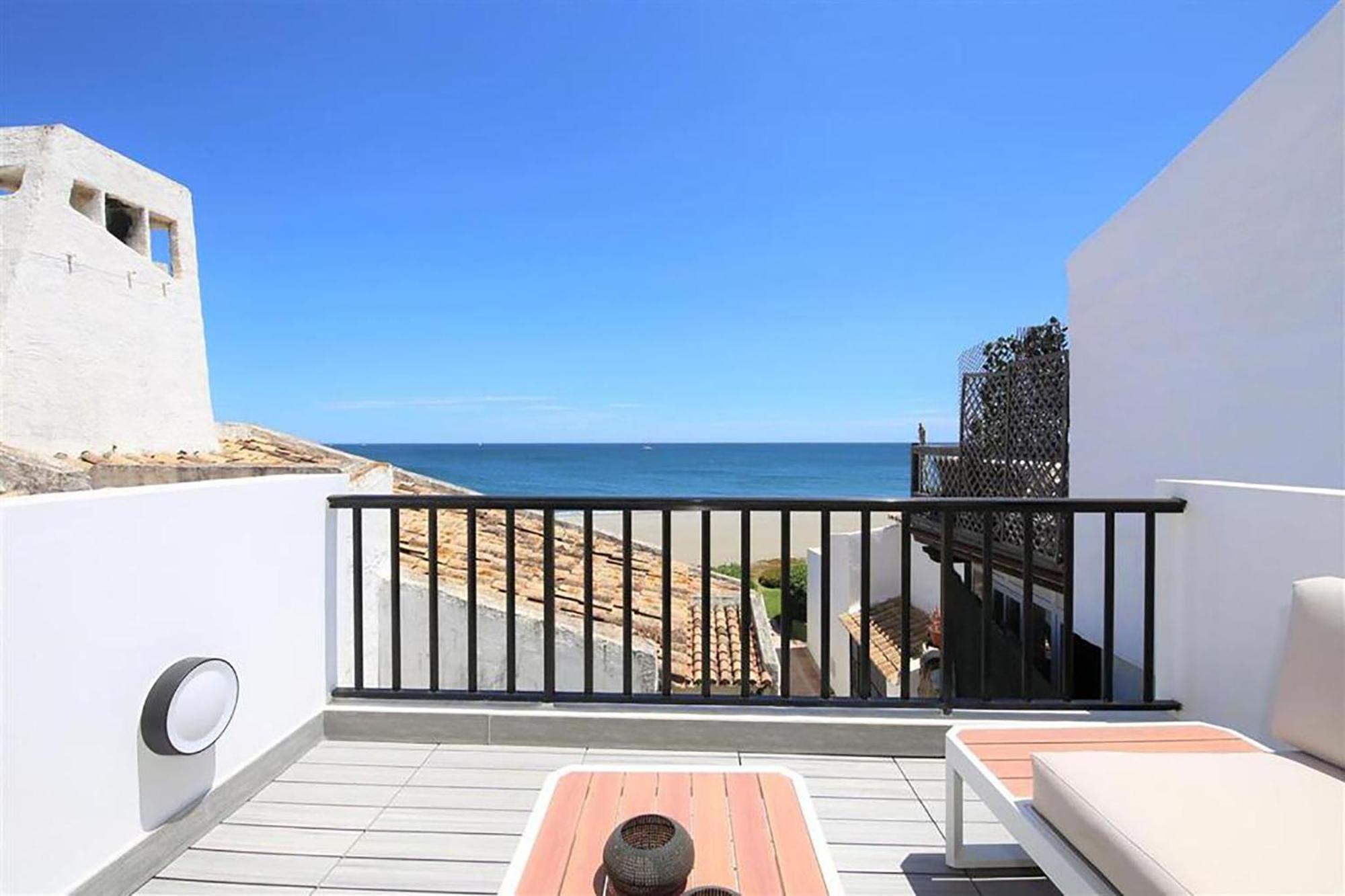 Beachhouse Galore Εστεπόνα Εξωτερικό φωτογραφία